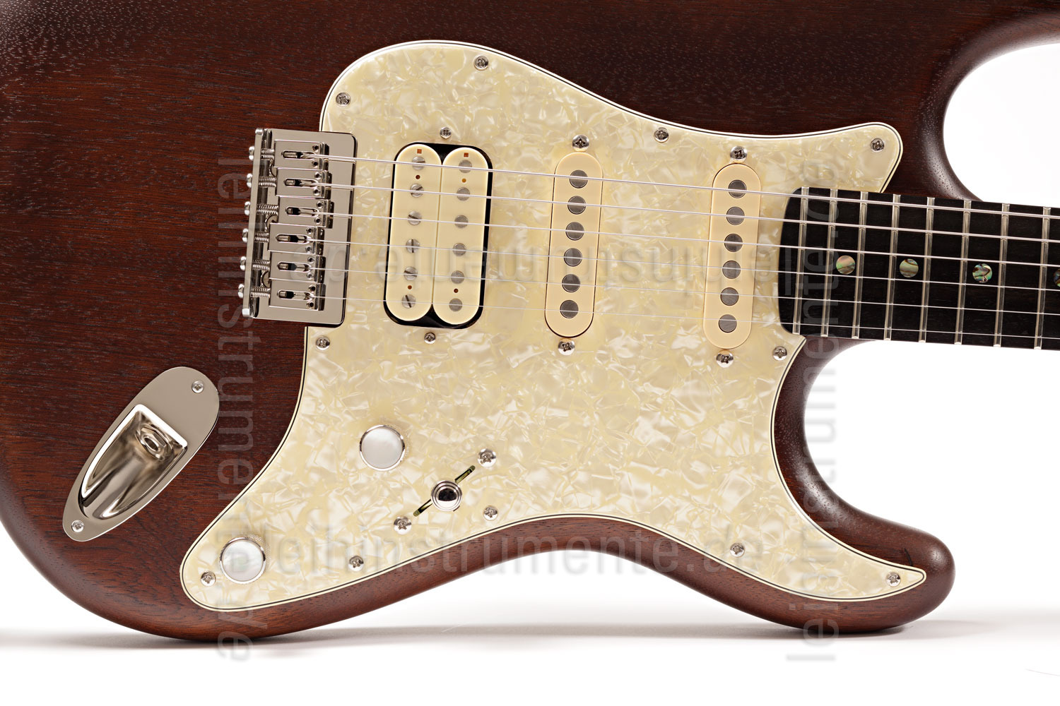 to article description / price Electric Guitar BERSTECHER Deluxe - Old Whisky / Cream Perloid + hard case - made in Germany