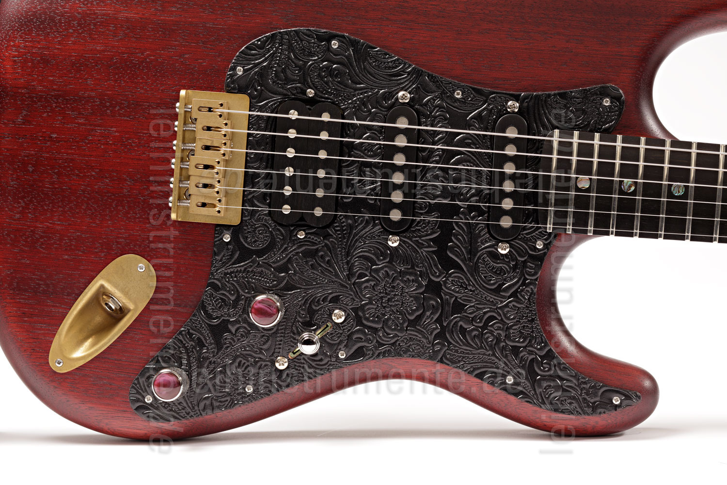 to article description / price Electric Guitar BERSTECHER Deluxe Vintage (Hot B) - Black Cherry / Floral Black + hard case - made in Germany