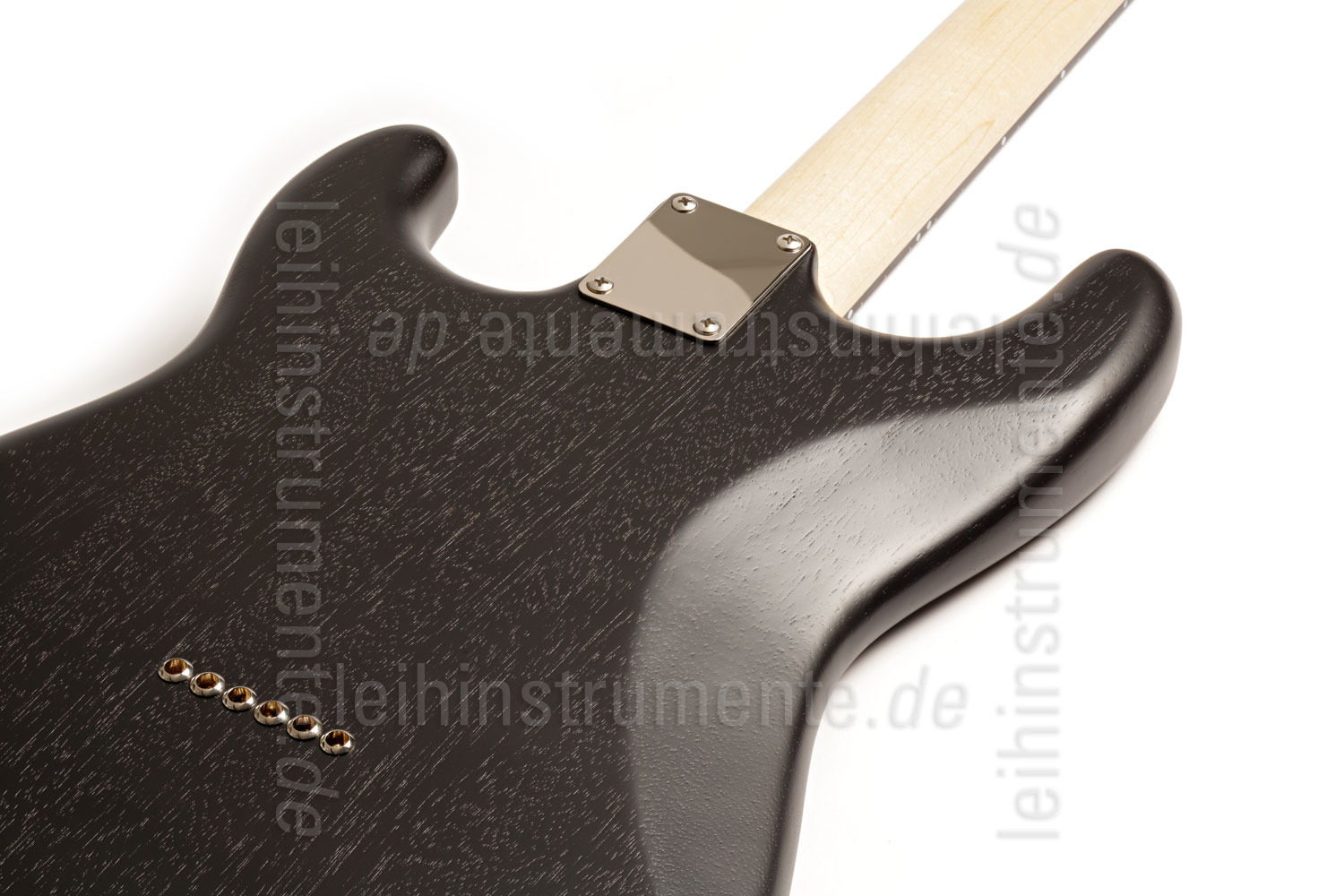 to article description / price Electric Guitar BERSTECHER Deluxe - Black / Floral Black + hard case - made in Germany