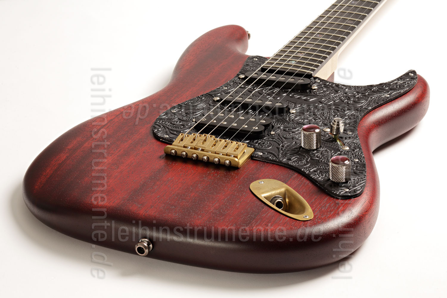 to article description / price Electric Guitar BERSTECHER Deluxe Vintage (Hot B) - Black Cherry / Floral Black + hard case - made in Germany